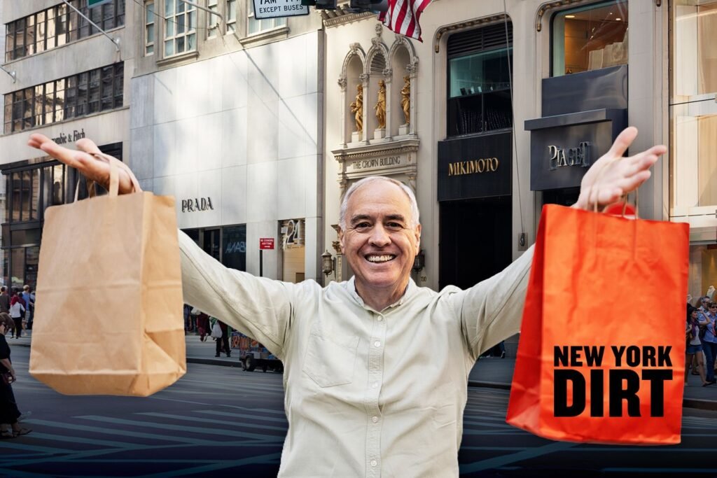 Manhattan’s Retail Jobs Still Far From Recovery